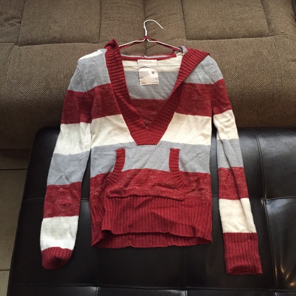 Aeropostale red silver and white hooded sweater