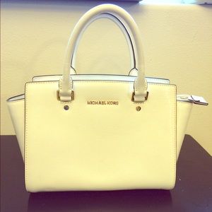 Michael Kors Selma