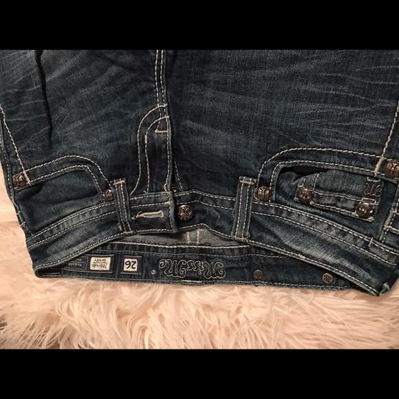 Miss Me Jeans - Picture 2 of 4