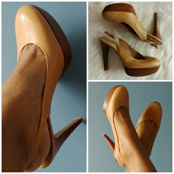 Stuart Weitzman Shoes - 💜LIKE NEW💛Stuart Weitzman Platform Heels💛💜