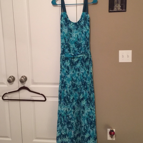 Gorgeous maxi dress