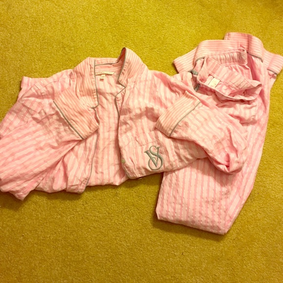 Victoria Secret Pajama Set