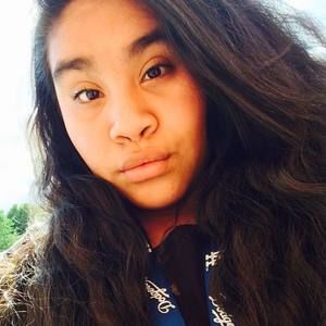 Meet your Posher, Elisabet