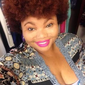 Meet your Posher, Olivia