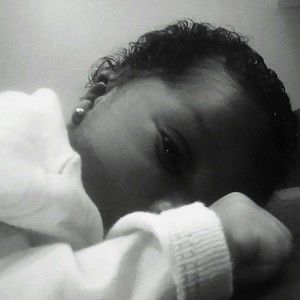 Meet your Posher, Akinburburlar