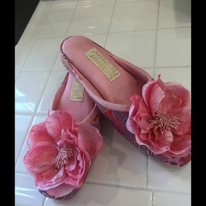 Glamorous Lady Slippers