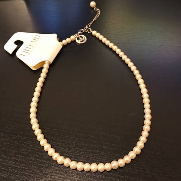 Jewelry - Pearl Strand Necklace