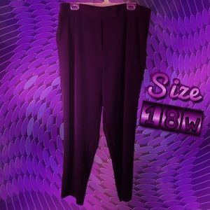 Purple slacks that are great for the office 👖🏷