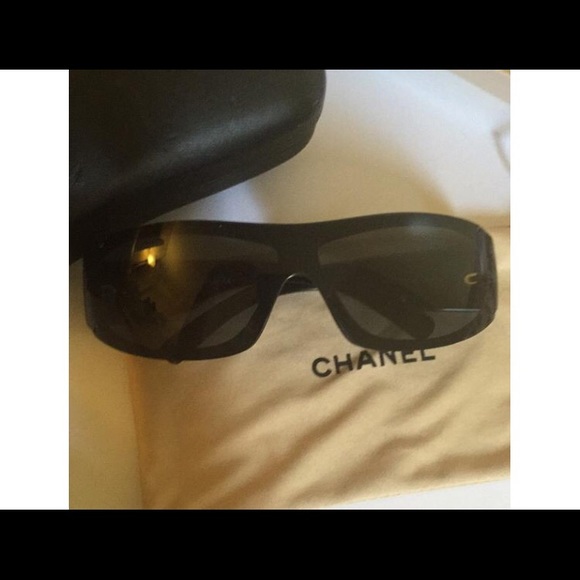 Chanel sunglasses