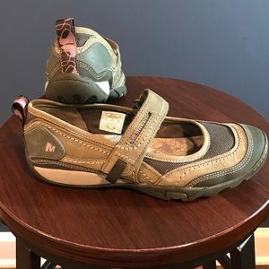Merrell's
