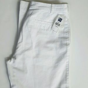 GAP Women's Chino Casual Capri retro cut reg6