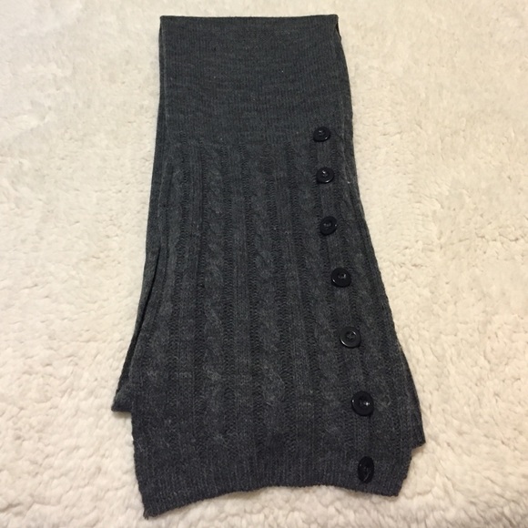 Gray Gloves & Scarf set