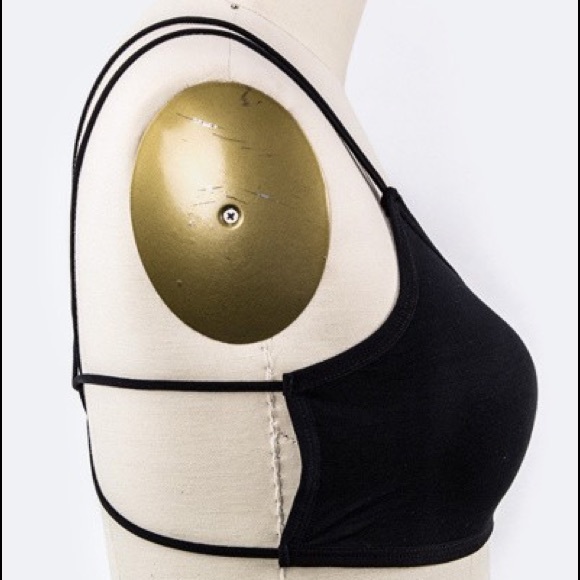 🦋SALE🦋 BLACK PADDED BRALETTE - Picture 3 of 4