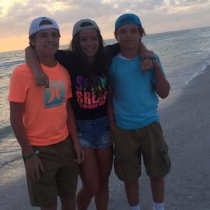 Meet your Posher, Carter