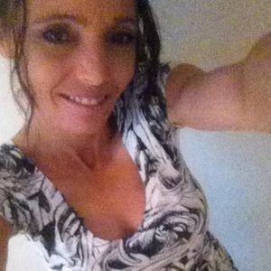 Meet your Posher, Cynthia