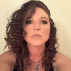 Meet your Posher, Kristina