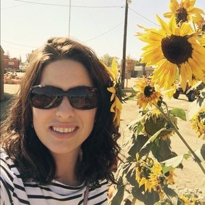 Meet your Posher, Sarah