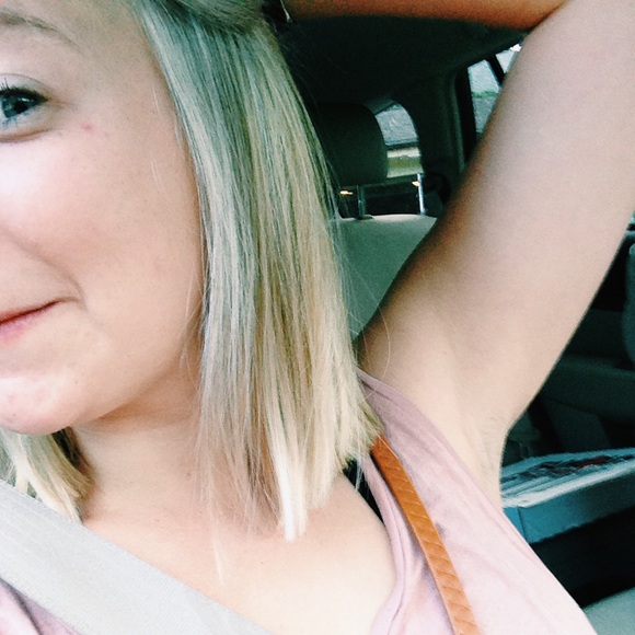 Meet your Posher, Shannon - Picture 2 of 2