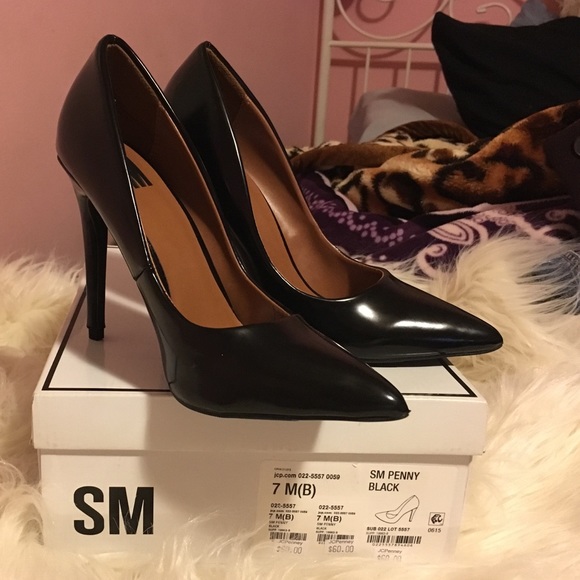 SM Shoes - Black stelleto heals. Never worn. In original box