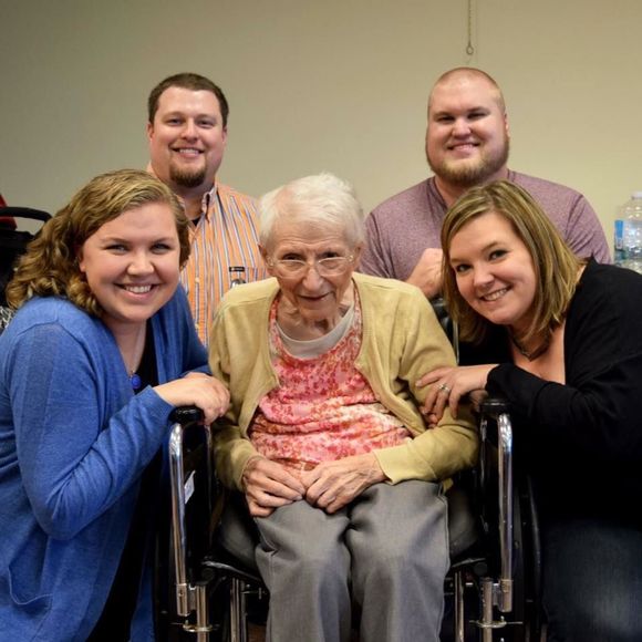 Meet your Posher, Missy