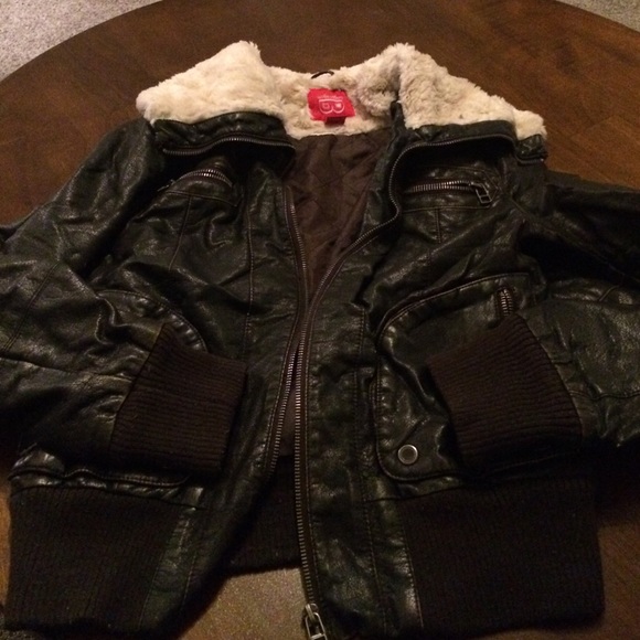 Bomber jacket