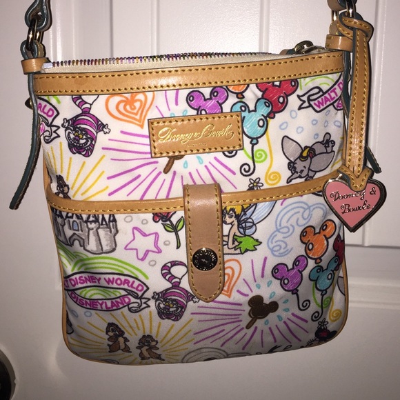 •Dooney&Bourke• Disney cross body