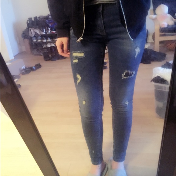 Jeans - Picture 2 of 2