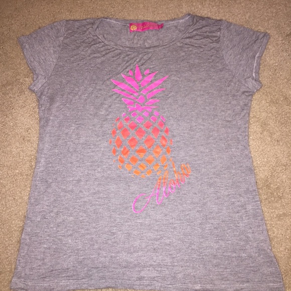 Pineapple "aloha" t-shirt