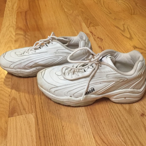 Avia women's sneakers size 8 1/2