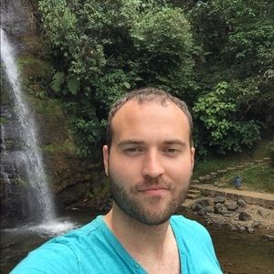 Meet your Posher, Jason