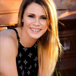 Meet your Posher, Kaylee