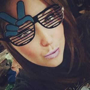 Meet your Posher, Elle