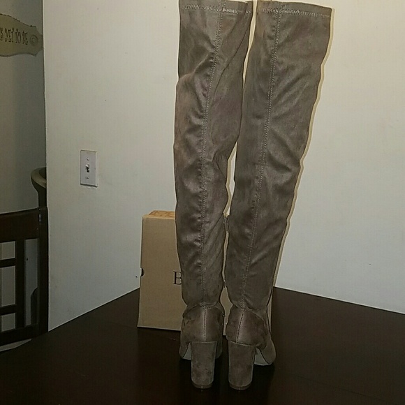 🚨LAST pairBOOTS Taupe Suede THIGH HIGH OVER KNEE - Picture 3 of 5