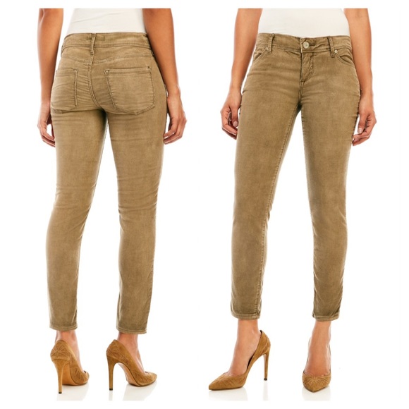 Free People Pants - {Free People} Roller Cropped Corduroy pant Sz  29
