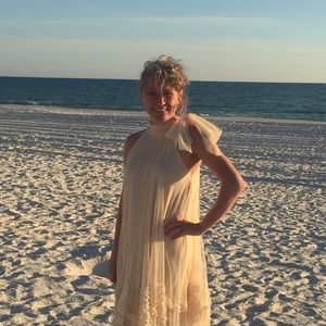 Meet your Posher, Alison
