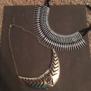 Jewelry bundle- 4 necklaces & head chain