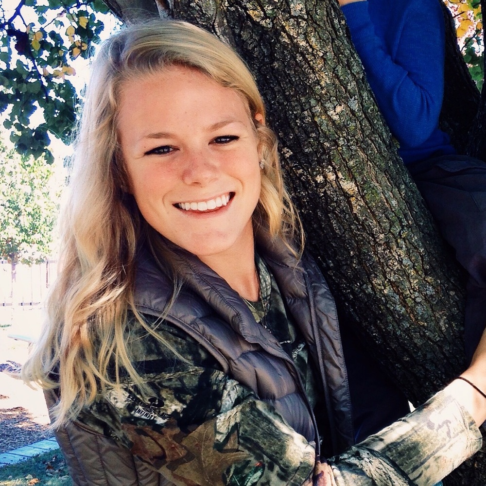 Meet your Posher, Alexis