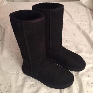 Black Tall Ugg Boots