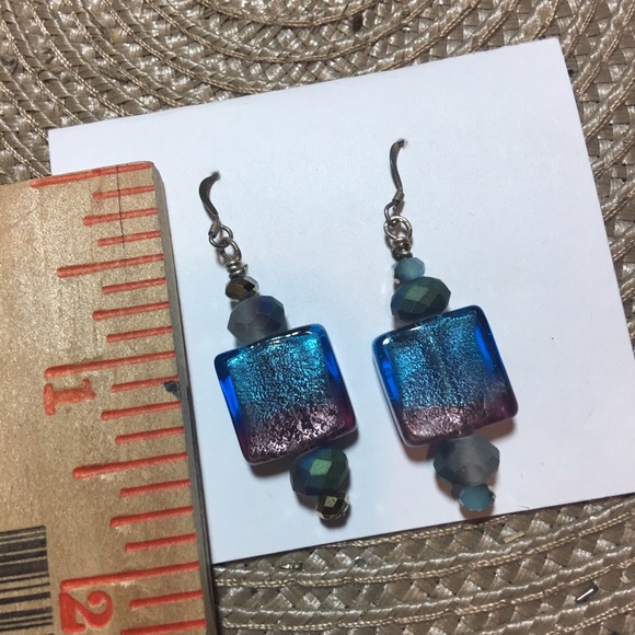 Earrings - Picture 2 of 3