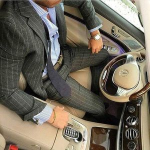 Meet your Posher, Ernesto