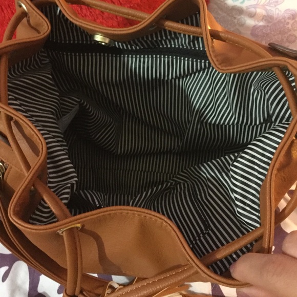 $15 - Picture 3 of 4