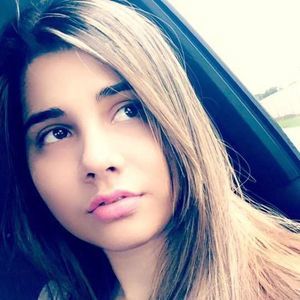 Meet your Posher, Rëbêçã