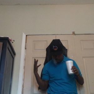 Meet your Posher, Eman