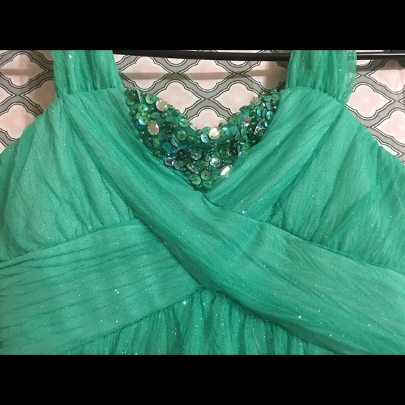 Gorgeous sparkling dress.