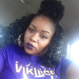 Meet your Posher, Aisha