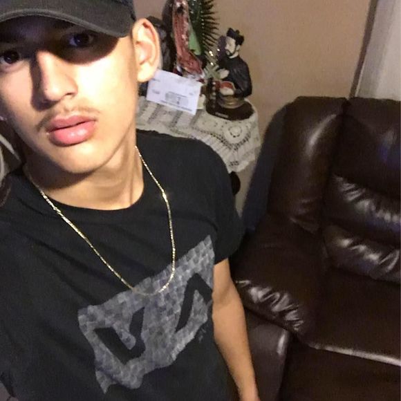 Meet your Posher, Daniel - Picture 1 of 1