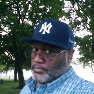 Meet your Posher, Reginald