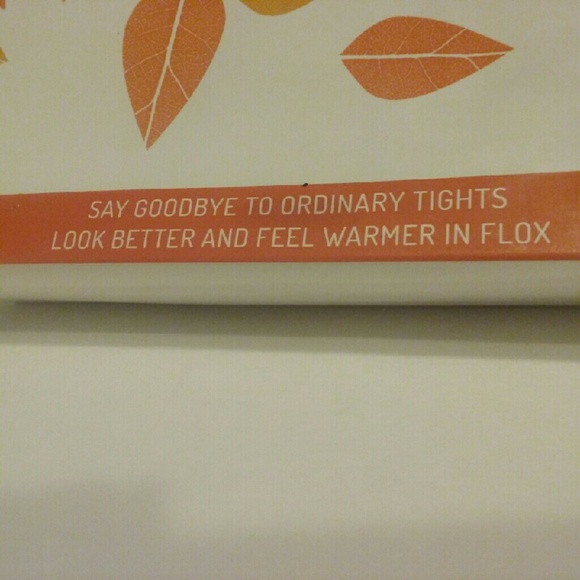 2/$15 Genuine Flox seamless blk lined legging M/L - Picture 4 of 4