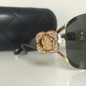CHANEL Camellia Rimless Sunglasses with Swarovski