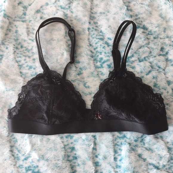 🛍NWOT Pink by VS bralette